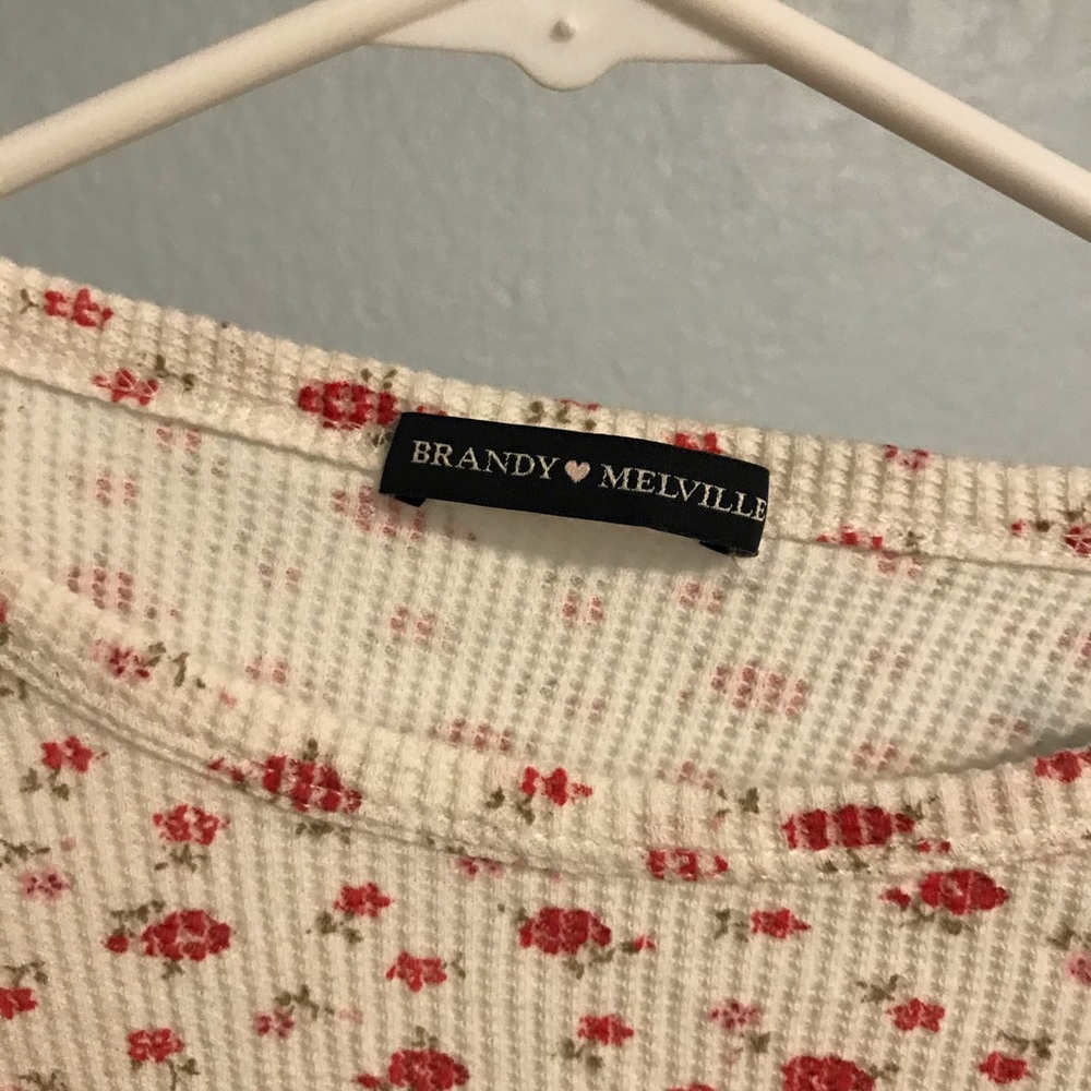 Brandy melville tori thermal top